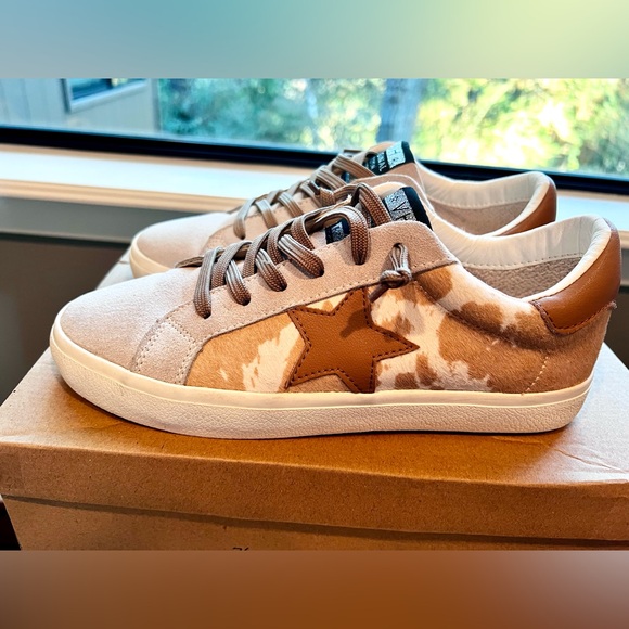 VINTAGE HAVANA Calf-Hair Low-Top Sneakers Size 7.5 - Picture 6 of 11